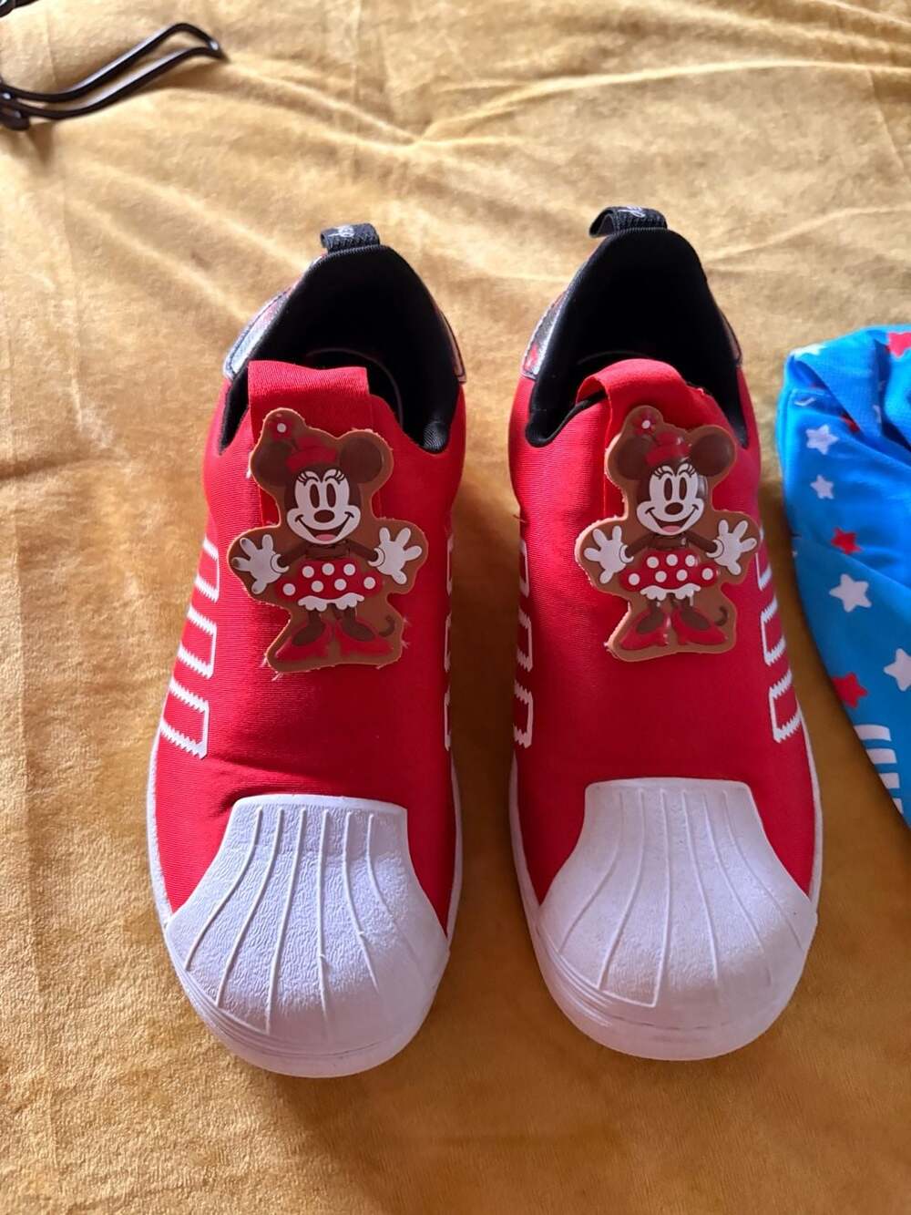 Adidas Disney Superstar 360 C, Infant kids shoes size 11 1/2